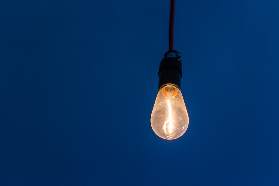 LED照明节能方案在市政工程中的设计要点与实施效果分析